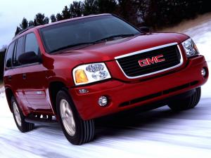 GMC Envoy 2002 года